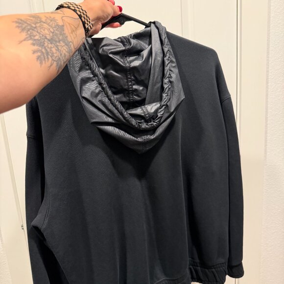 NIKE | Quarter Zip Pull Over Hoodie - Picture 2 of 3